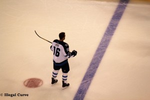 Andrew Ladd pre game