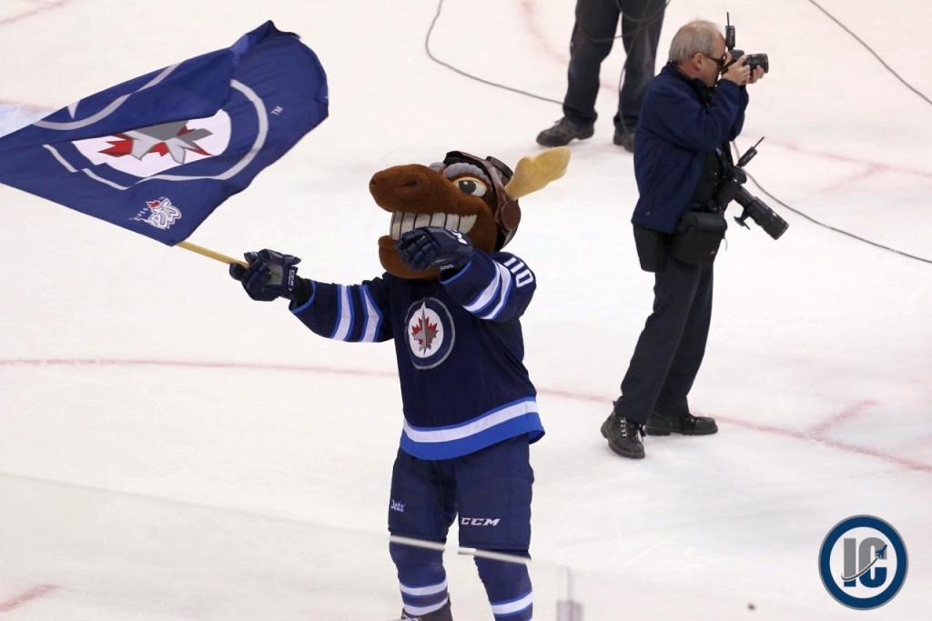 How Benny The Mascot Found His Way Home To The Winnipeg Jets Illegal Curve Hockey